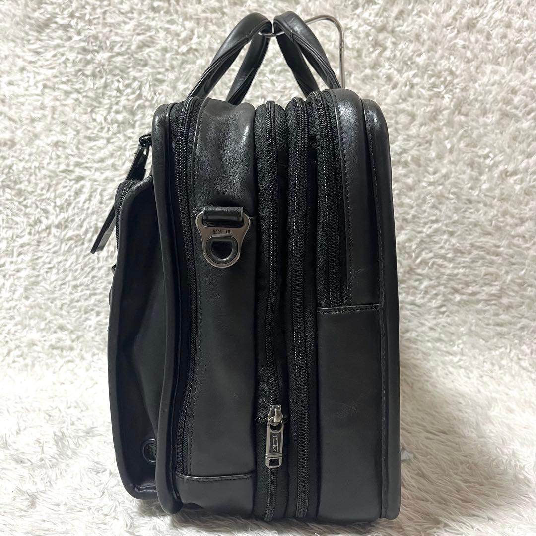 ✨希少✨TUMI T-Pass 3層式 オールレザー ビジネスバッグ ポーチ付き