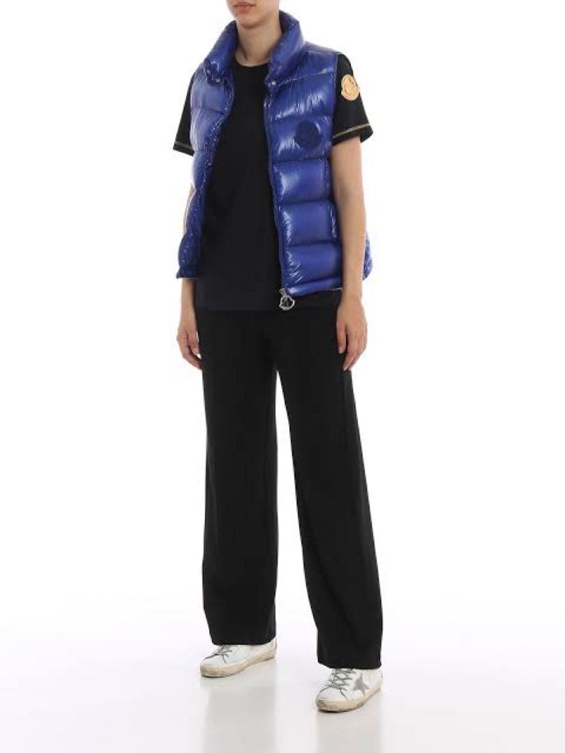 Moncler　ダウンベスト　HELSINKI　ヘルシンキ