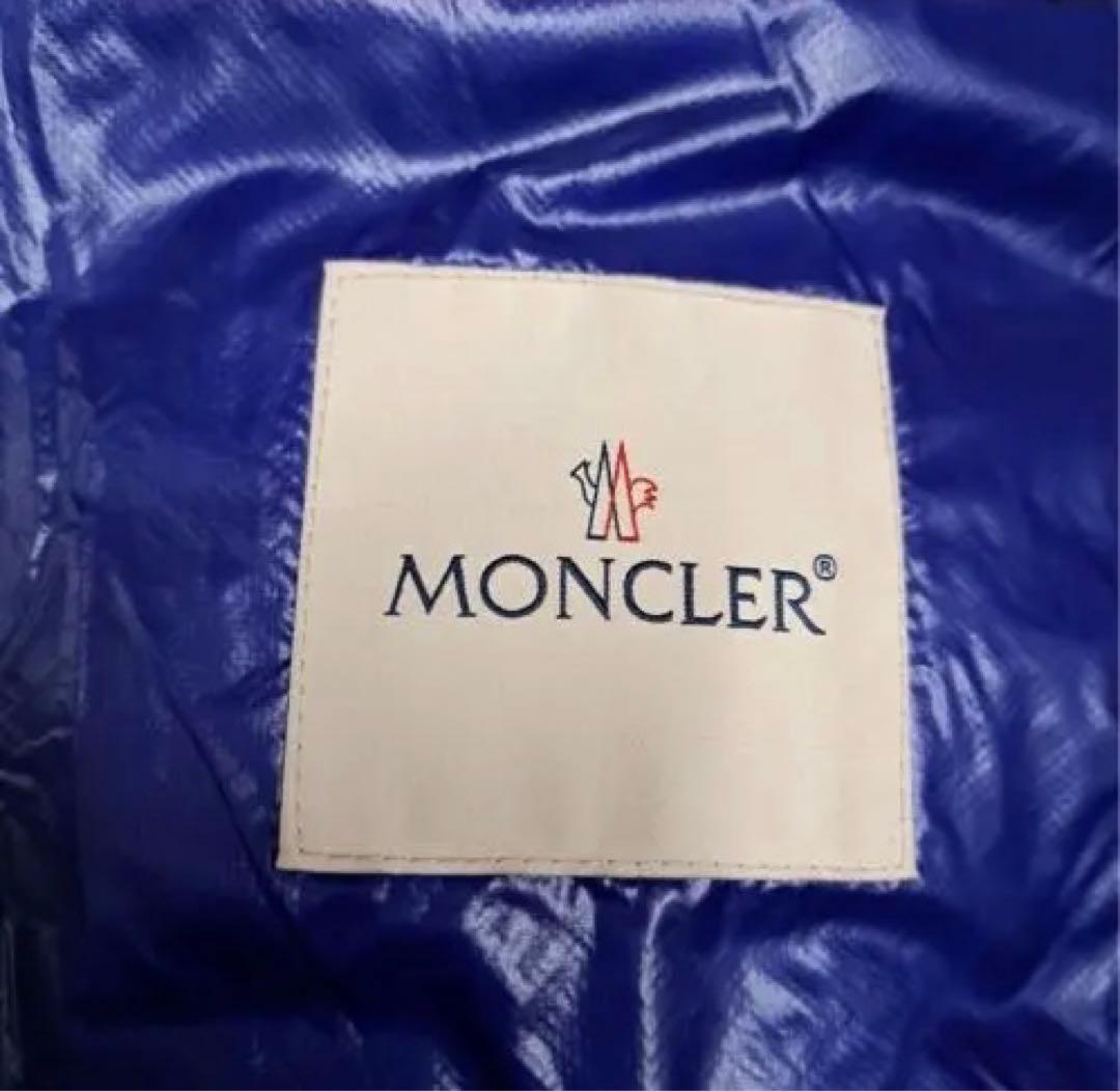 Moncler　ダウンベスト　HELSINKI　ヘルシンキ
