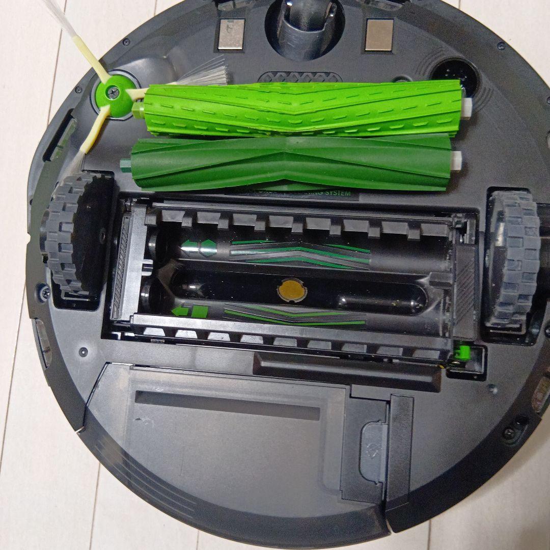 iRobot Roomba i7 (7150) 本体