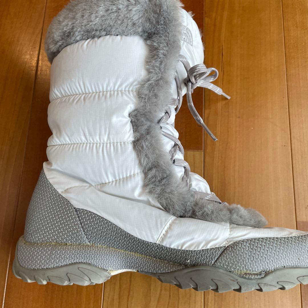 THE NORTH FACE NUPTSE FUR Ⅲ スノーブーツ 24.5㎝