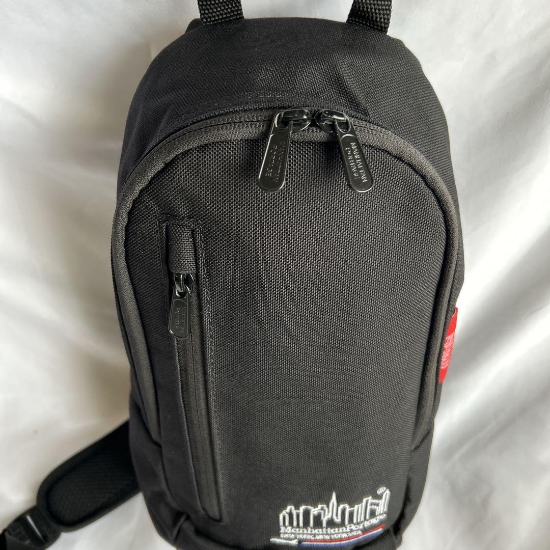 【極美品】マンハッタンポーテージ　JALオリジナル クロス ボディバッグ 黒