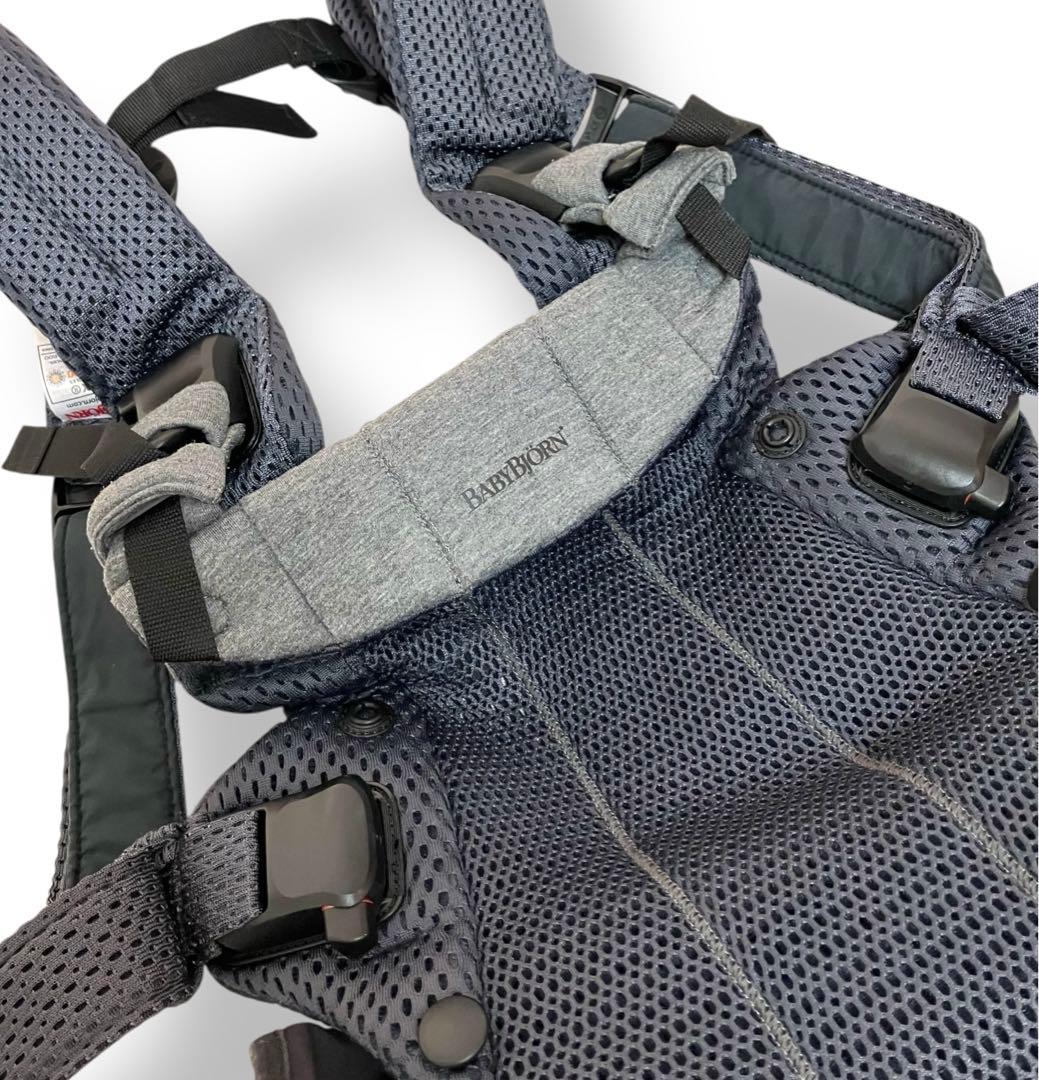 美品 国内正規品 送料無料 BabyBjorn ベビーキャリア HARMONY