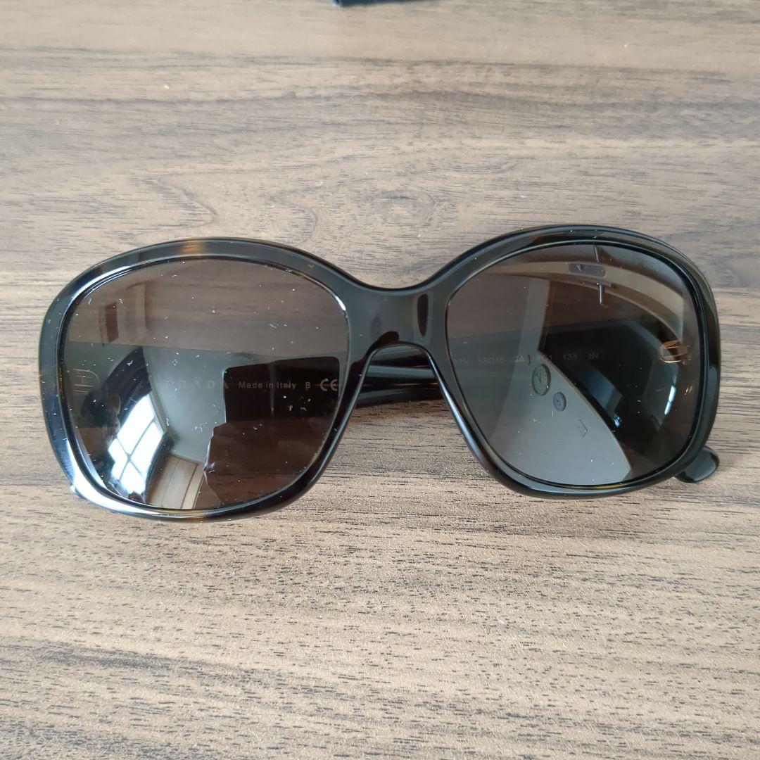 PRADA サングラス ブラウン
