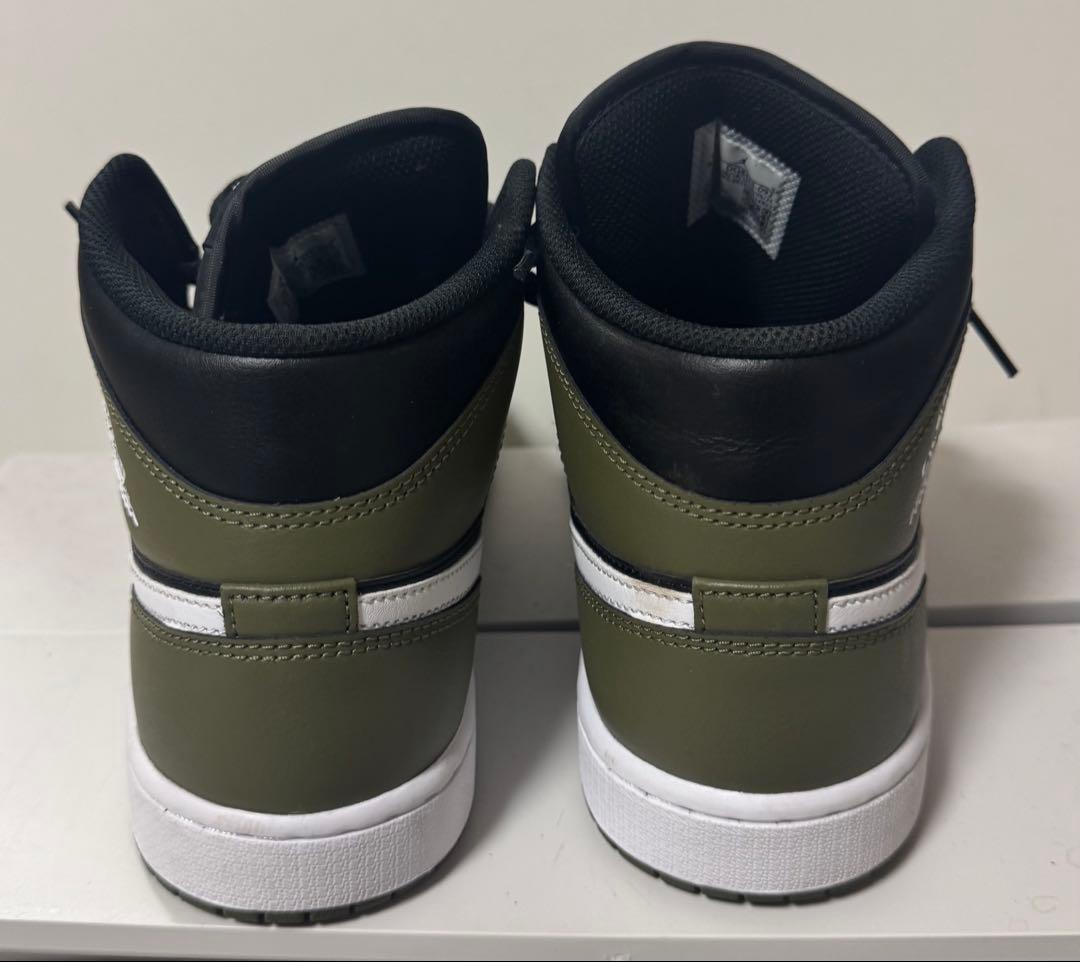 Air Jordan ジョーダン ミドル　オリーブ/ブラック