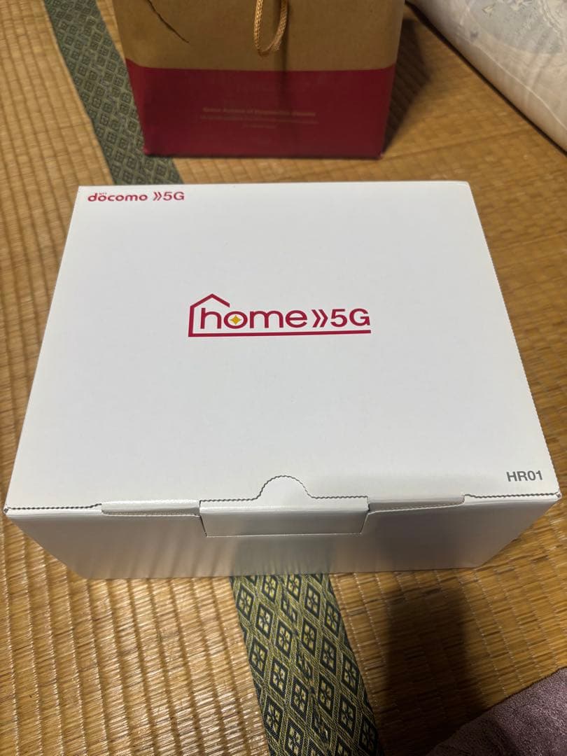 未使用iPhone 16 SimFREE +ルーター5G(おまけ)