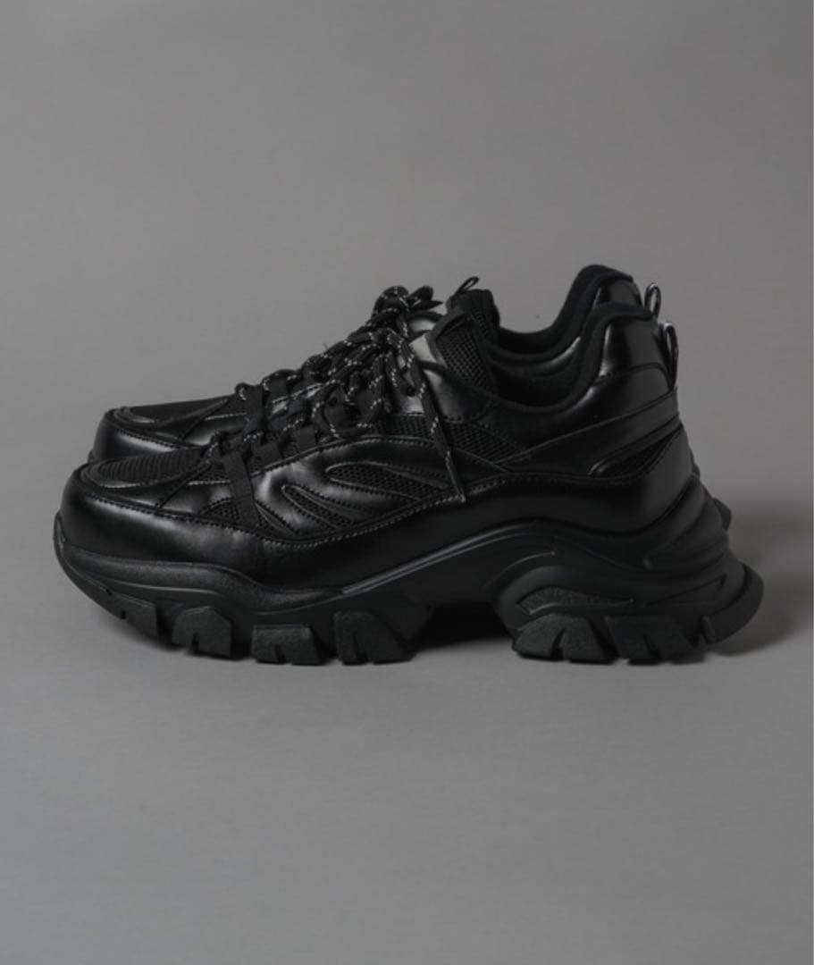 ADAMASTE ランクアッパー　ブラックスニーカー　メンズ