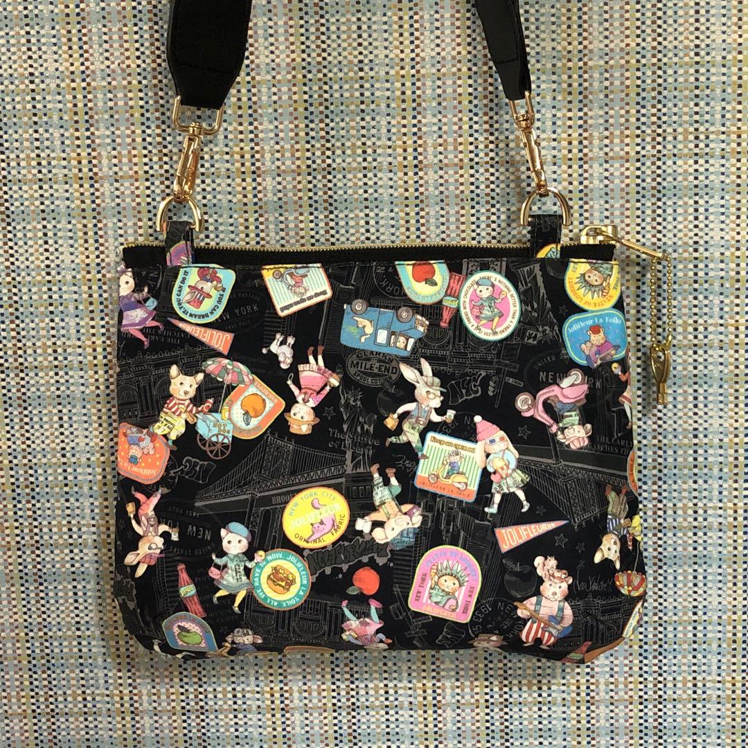 1867.ハンドメイド　ファスナーバッグ　ジョリーフルール コラージュ柄