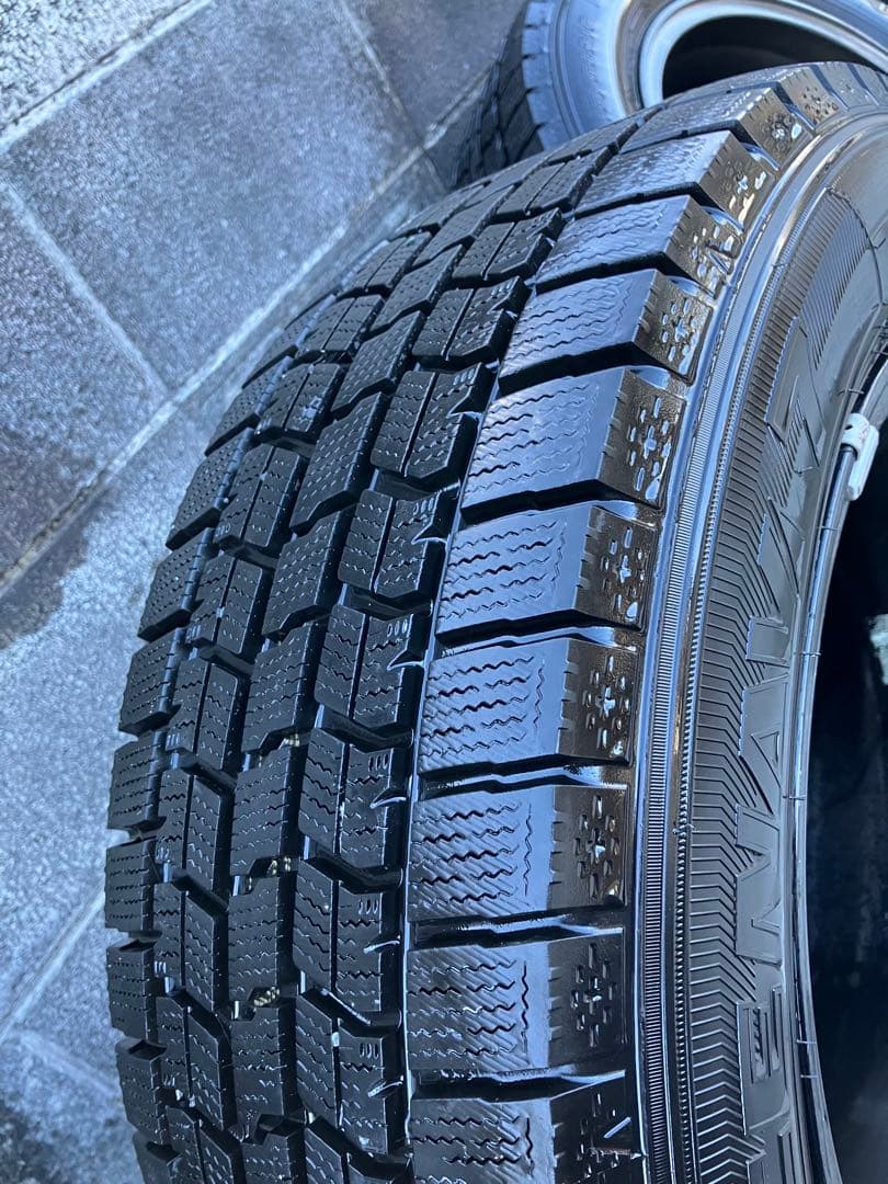 ICE NAVI 7 215/60R16 スタッドレス 新型ヴェゼル純正ホイール