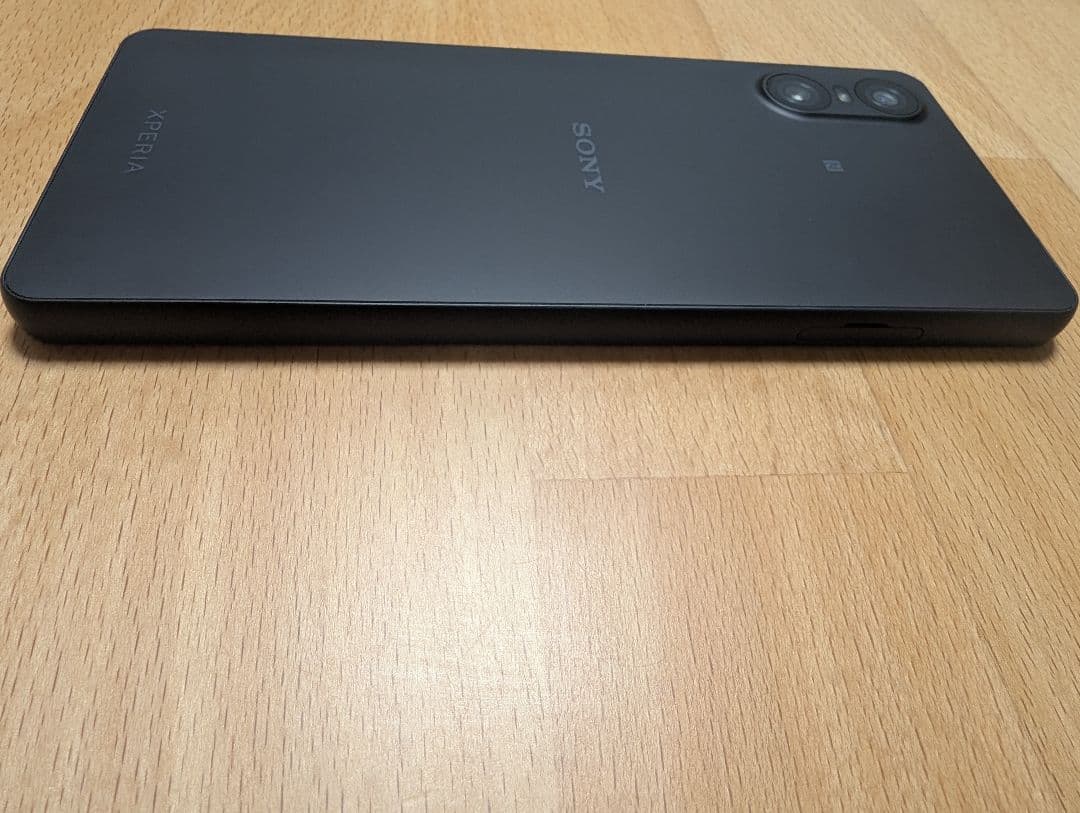 ほぼ新品 Sony Xperia 10 VI ブラック