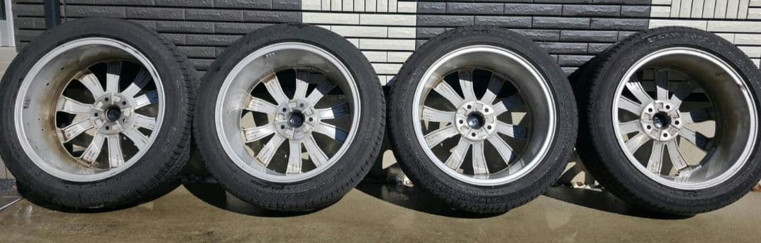 お値下げフォルクスワーゲンT-ROC 純正サマータイヤ ホイール PIRELLI