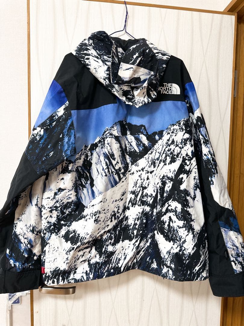 THE NORTH FACE ／Supreme