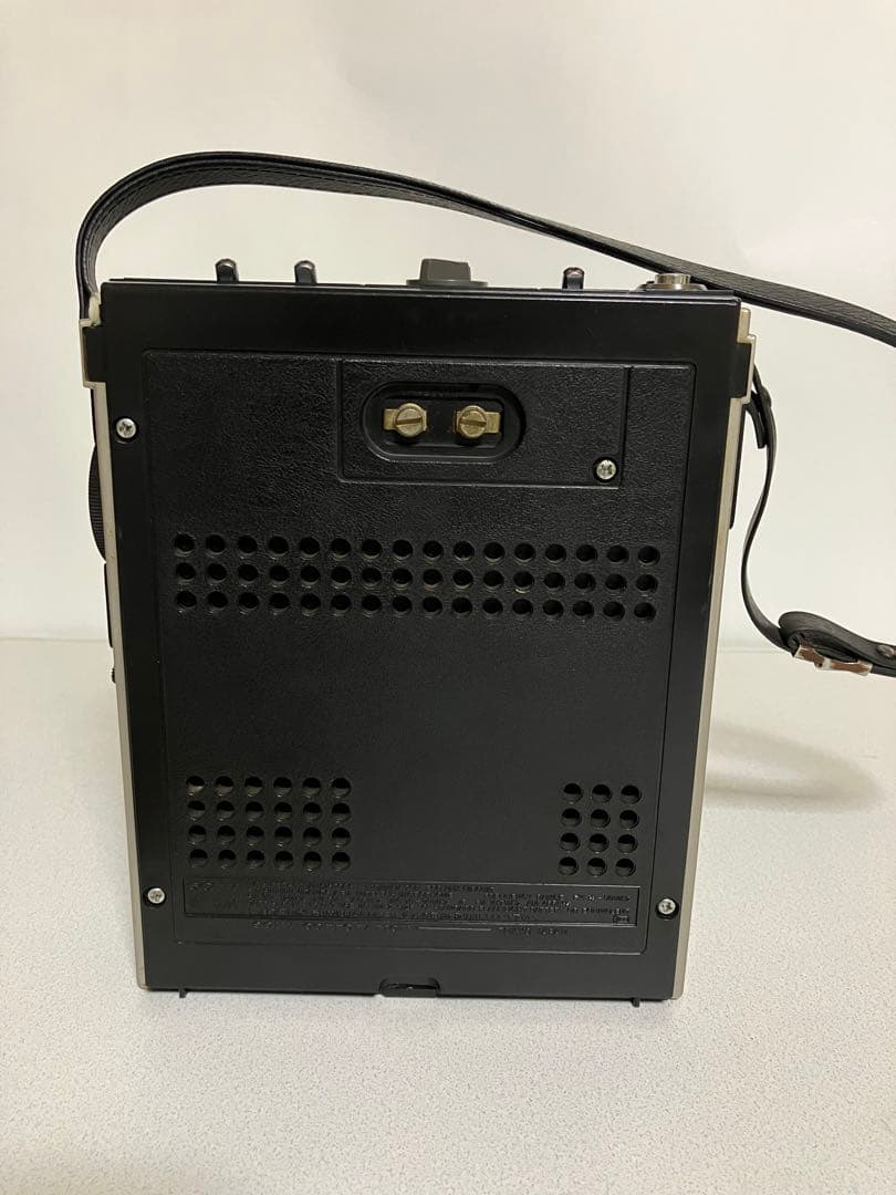 ソニーラジオ　ＩＣＦー５５００　　　　　　　完動品