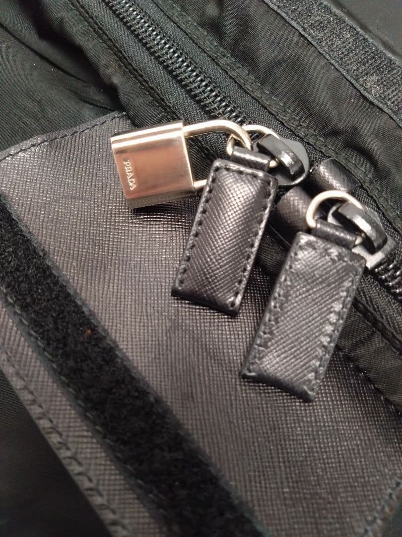 PRADA 黒 ナイロン ボストンバッグ
