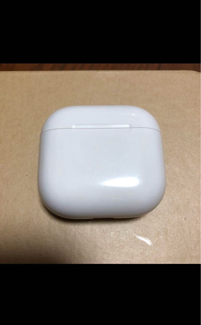 AirPods本体 ホワイト USB-C接続　ケースのみ