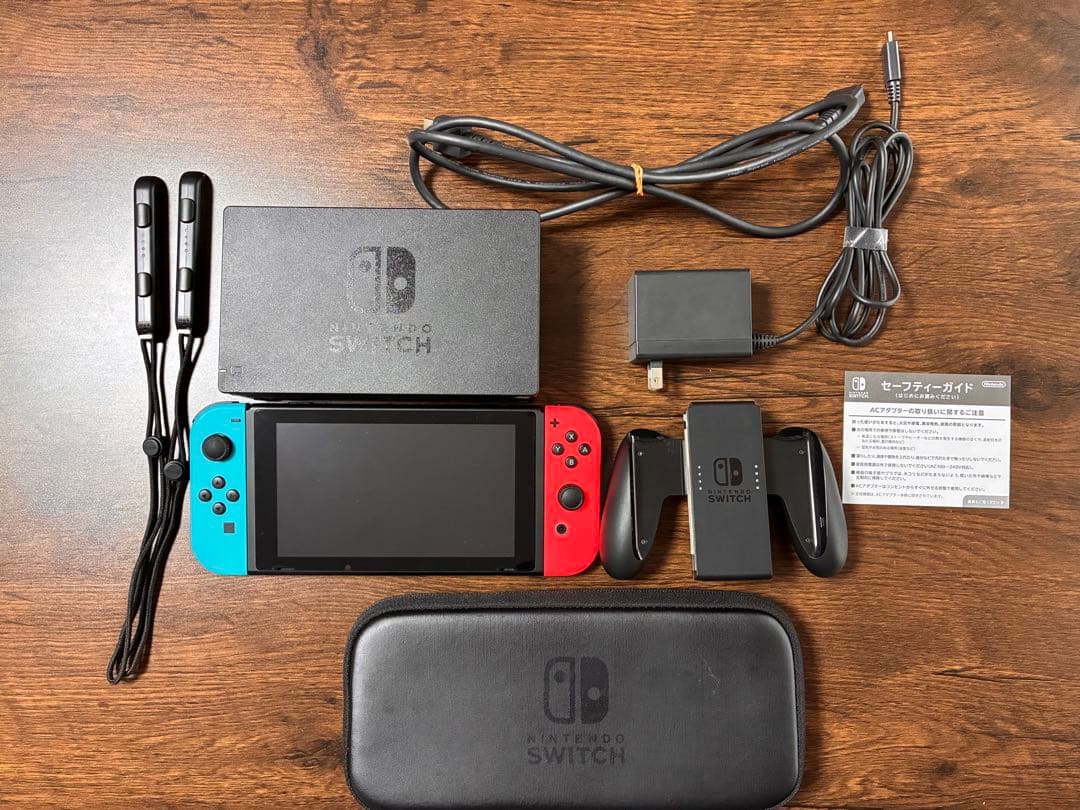 Nintendo Switch 赤/青 本体 + 付属品（おまけ付き）