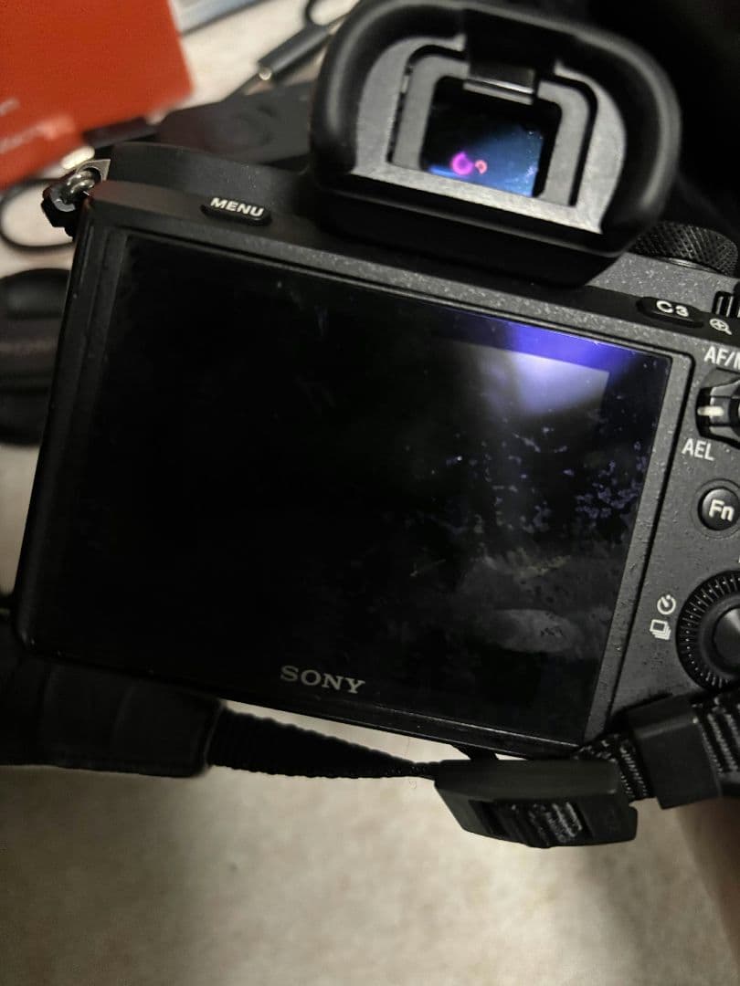 Sony α7 II ＋レンズ2本 バッテリー2個 フラッシュその他備品付き