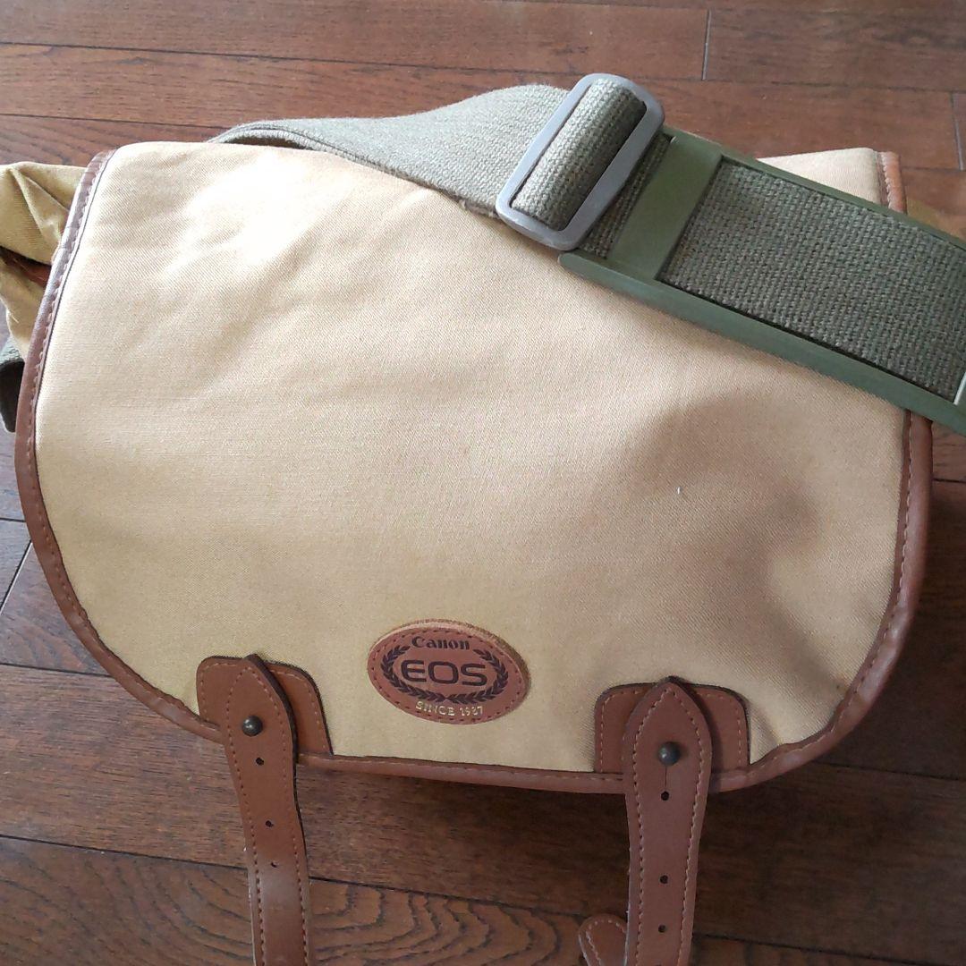 フィルムカメラ Canon NEW EOS KISS