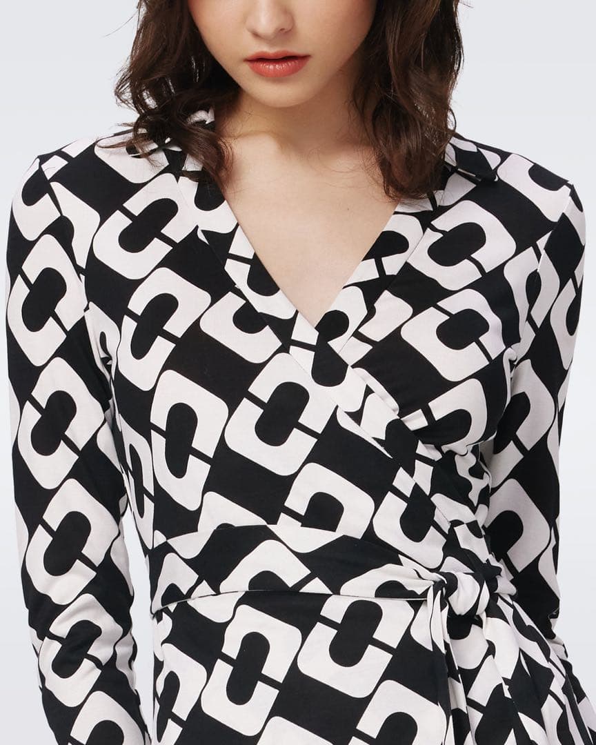 【美品】DIANE von FURSTENBERG ラップワンピース チェーン柄