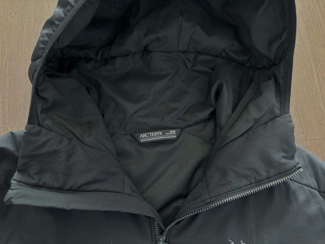 ARC'TERYX ブラック アトム　LT Mサイズ