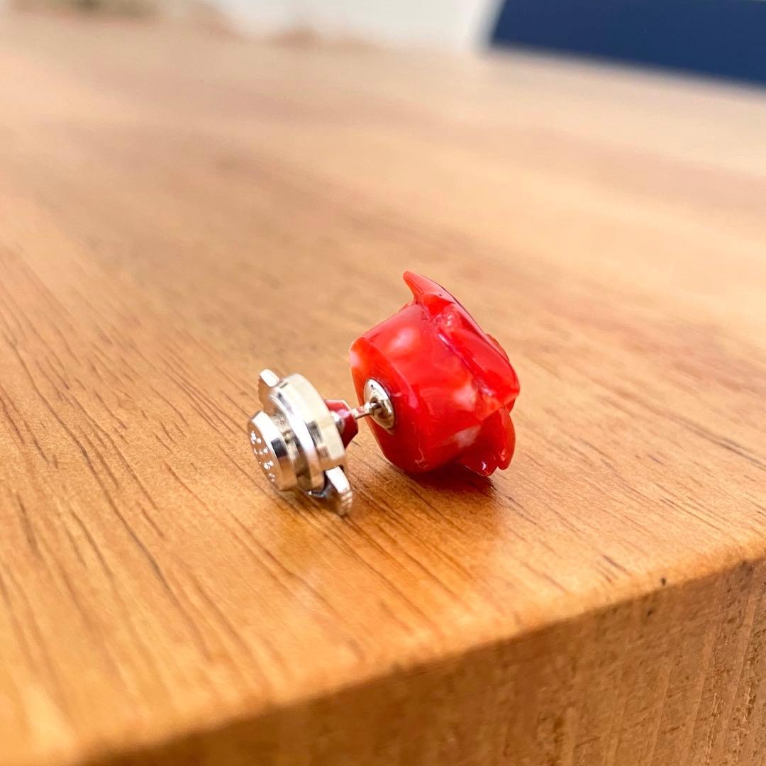 早い者勝ち‼︎‼︎最終の最終処分価格‼︎‼︎●入手困難●血赤珊瑚バラピンブローチ