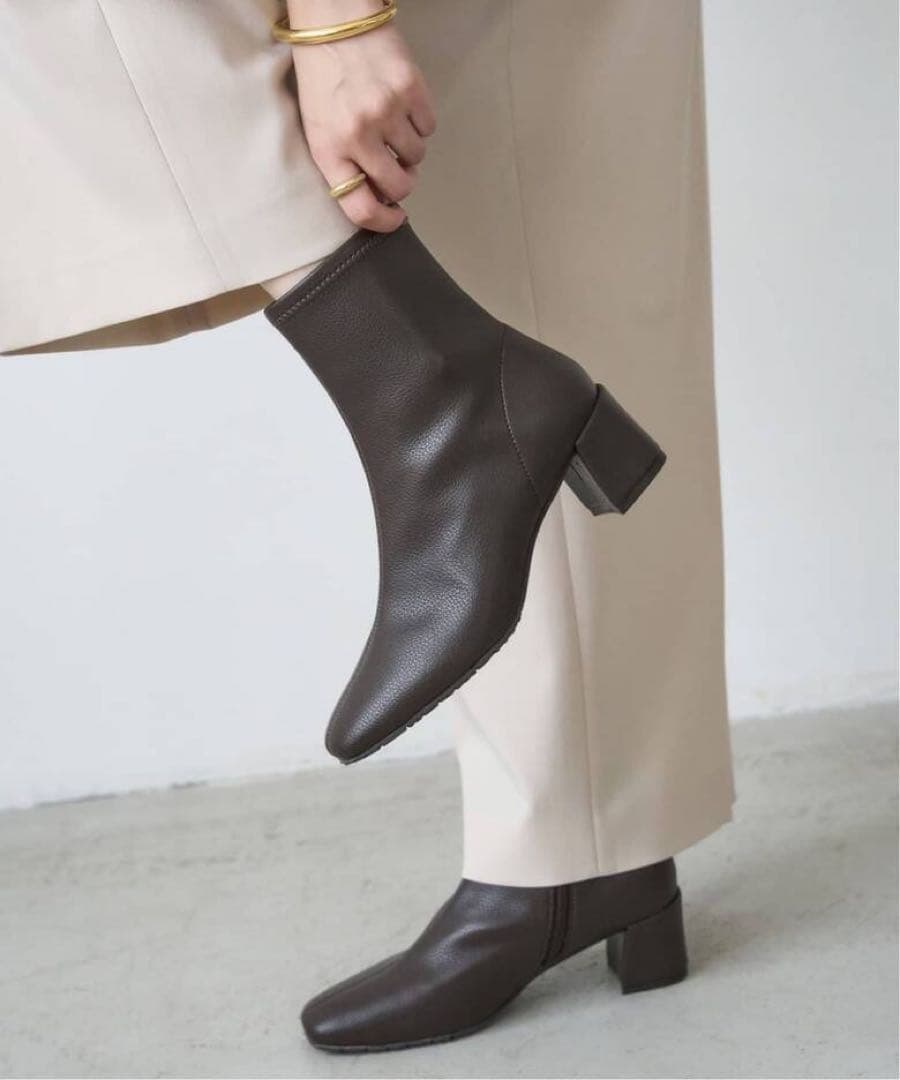 【最終値下げ/完売品】ルタロン　5cmスクエアフィットショートブーツ