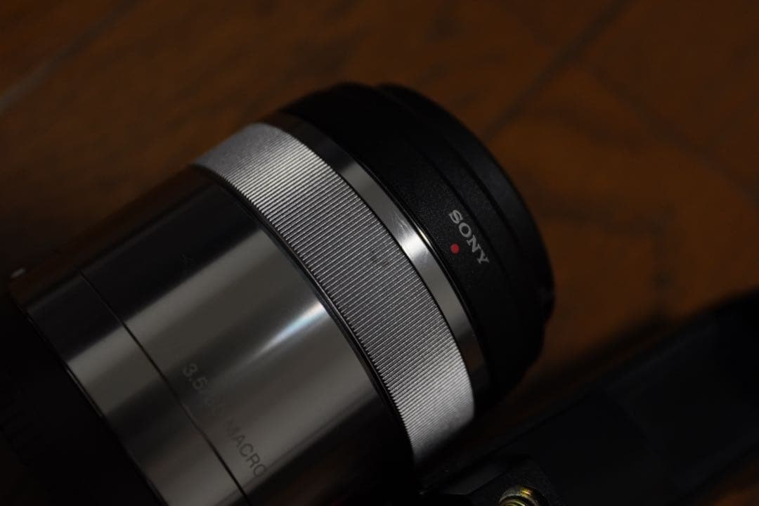 Sony SEL30M35 マクロレンズ 動作品