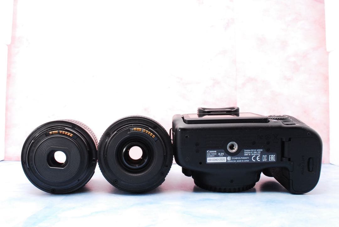 まぁくん様Canon EOS 70D☆高性能標準＆超望遠☆一眼レフカメラ☆バッグ