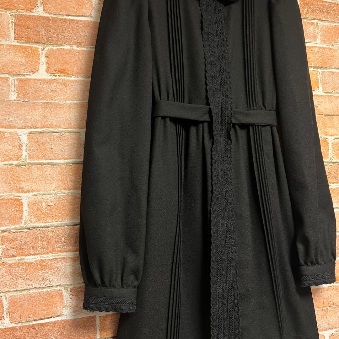 (極美品)シーバイクロエ　ピンタックワンピース　パフスリーブ　ベルト付き　丸襟