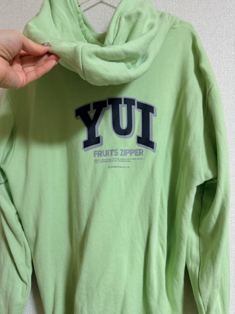 フルーツジッパー櫻井優衣推しアピパーカー