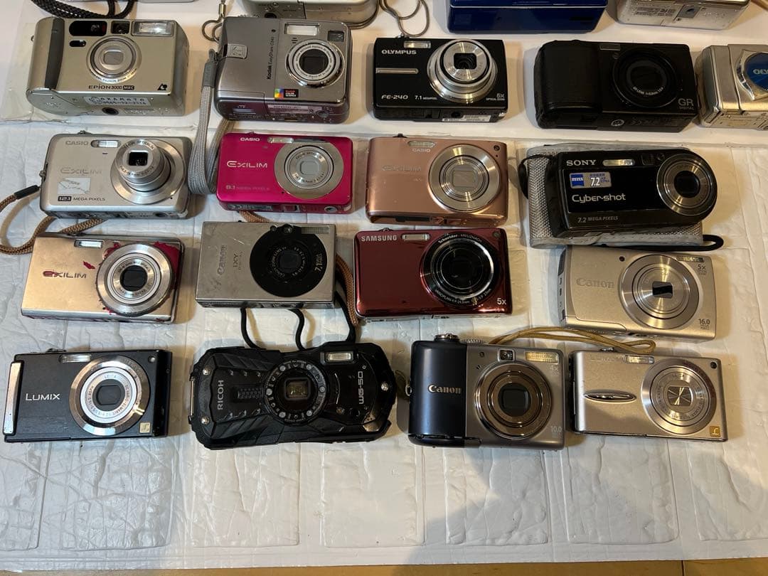 ジャンク品！まとめ売り　デジタルカメラ その他 32台 まとめ 動作未確認