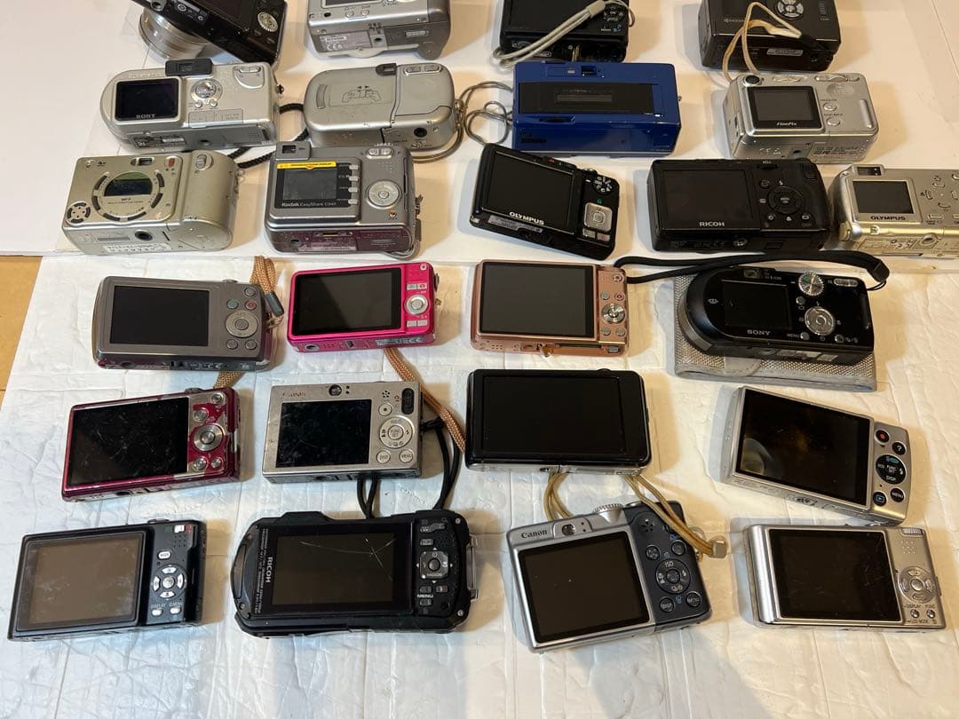 ジャンク品！まとめ売り　デジタルカメラ その他 32台 まとめ 動作未確認