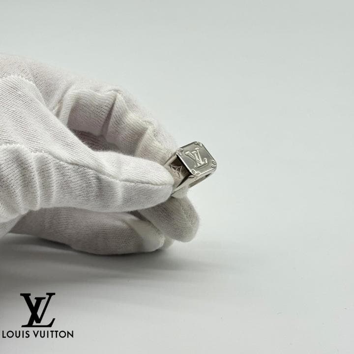 【極美品】ルイヴィトン シグネットリング モノグラム Ｍ　シルバーリング　指輪