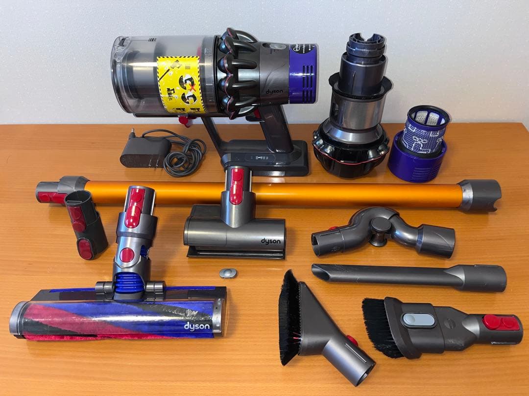 【美品】ダイソン dyson SV12 V10 スリムソフトローラーヘッド付き