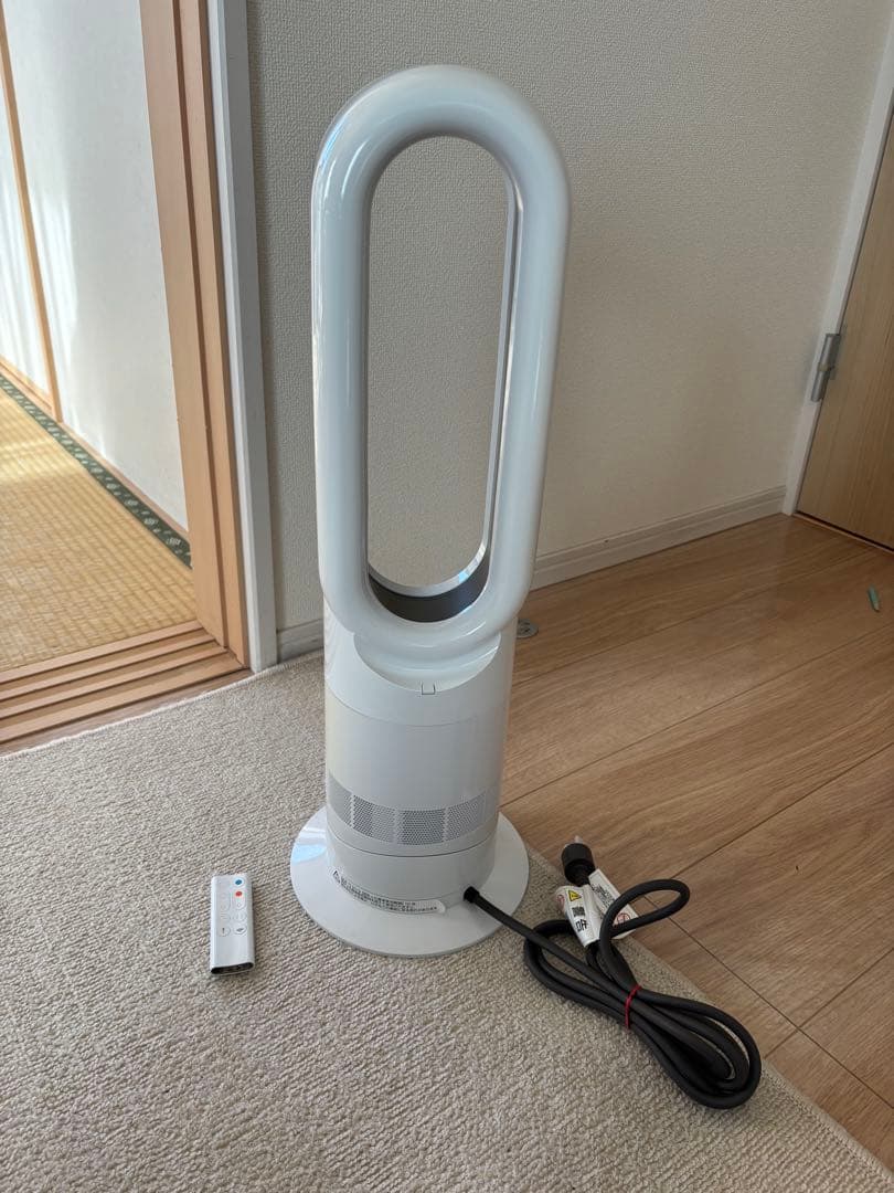 Dyson hot&cool 冷暖房　ND3-JP-MHA2052A
