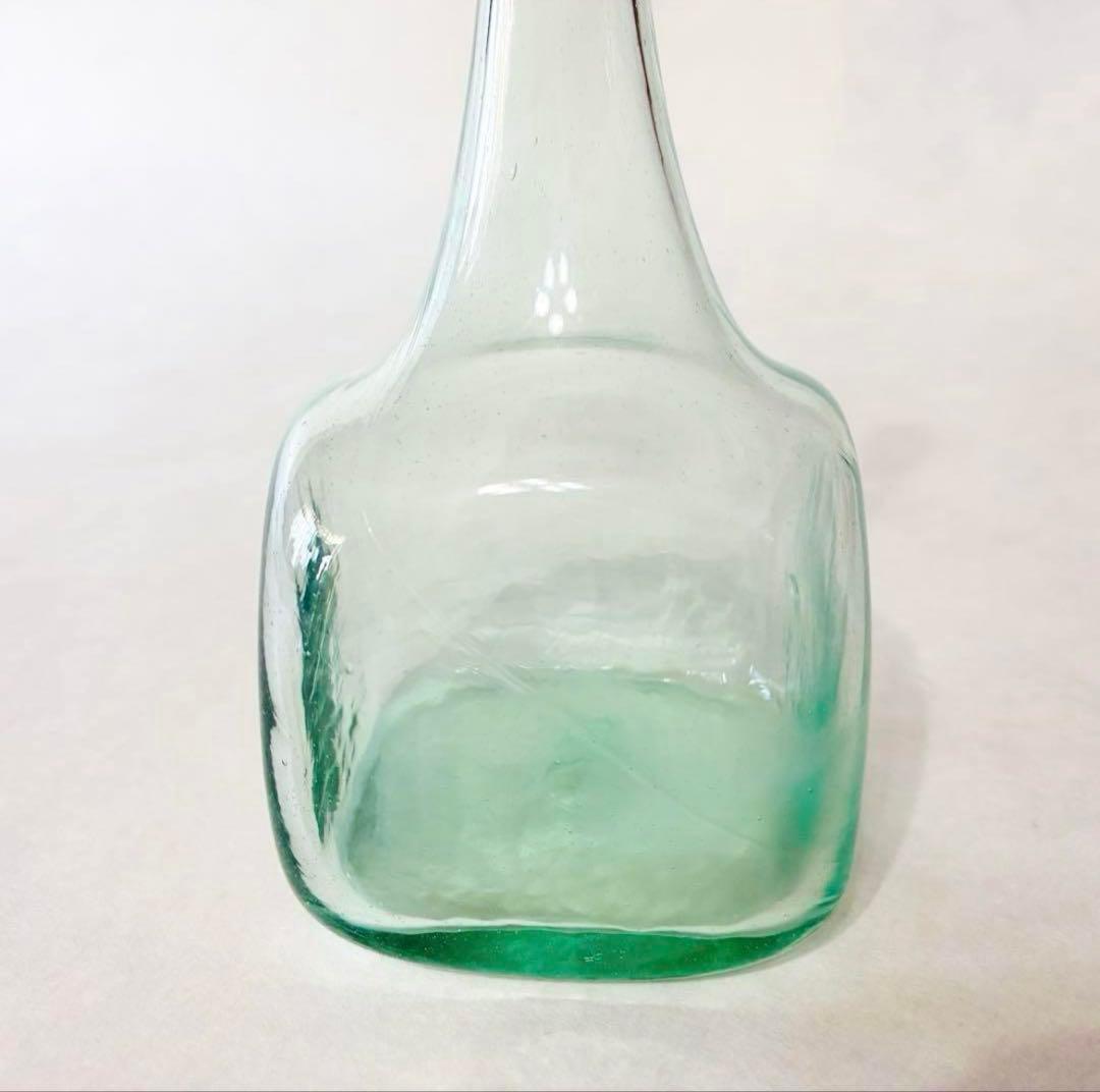 横山秀樹　一輪挿し　吹きガラス