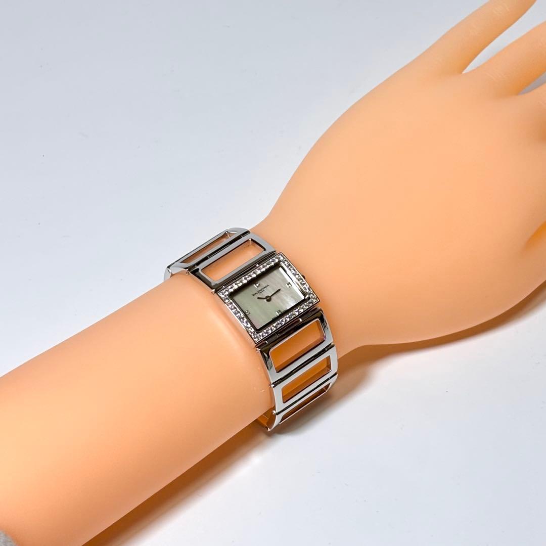 希少 稼働品 BALENCIAGA ブレスウォッチ シェル文字盤 クォーツ BB