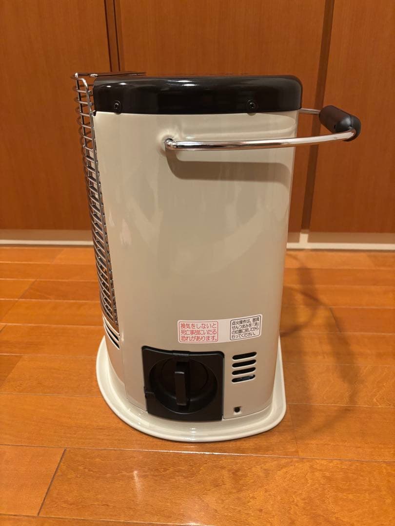 Iwataniイワタニ カセットガスストーブ デカ暖II CB-STV-DKD2