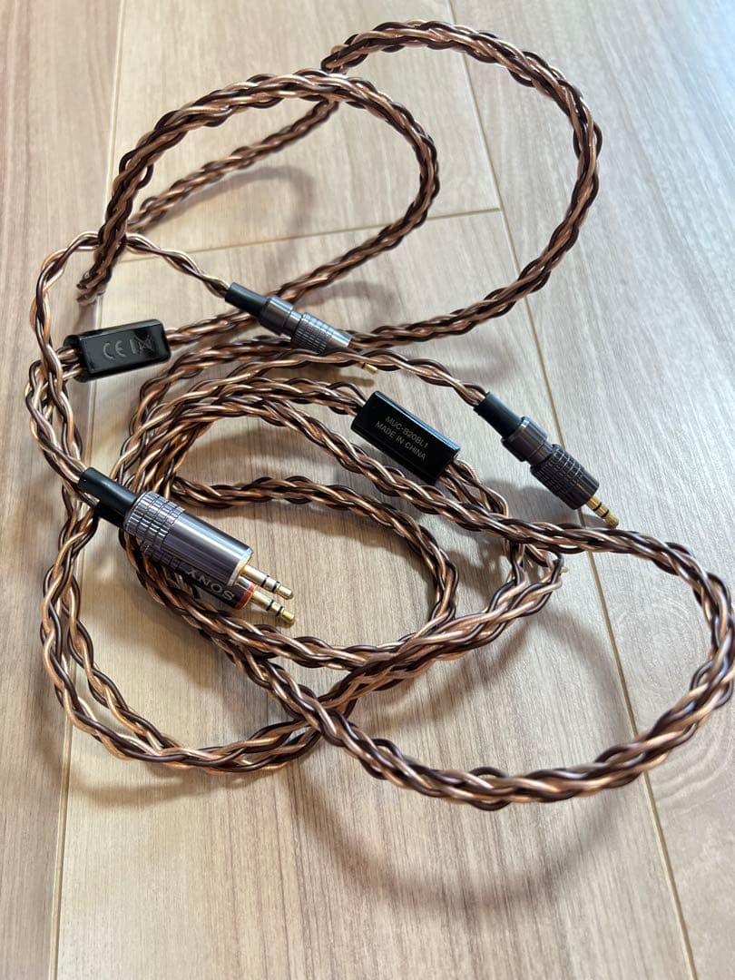 【中古】 ソニー ヘッドホンケーブルMUC-B20BL1 バランス接続対応