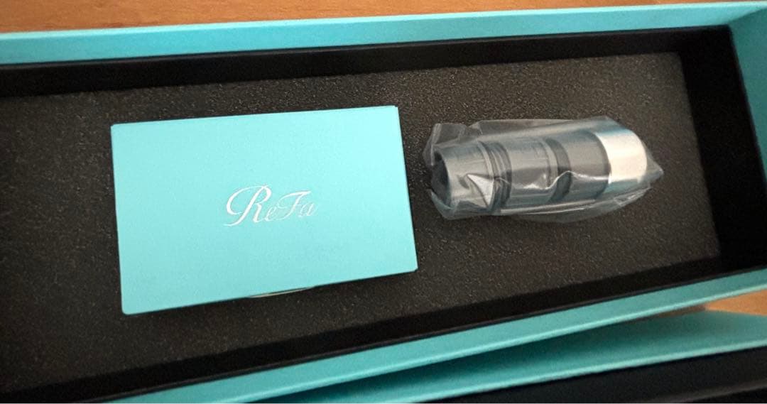 美品　リファ　ファインバブルS 　美肌　マイクロバブル　頭皮　箱付き