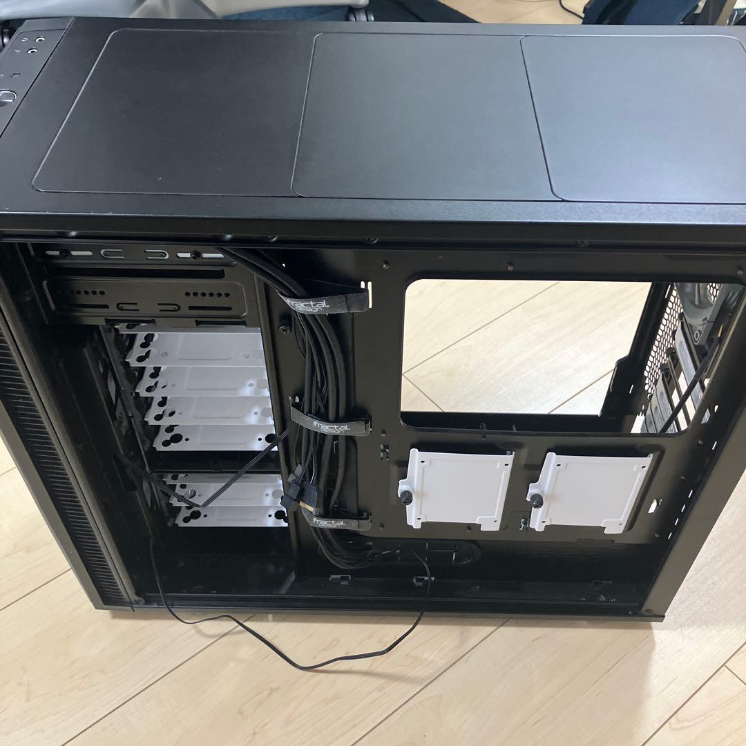 Fractal Design Define R5 （DVDドライブ・ファン付き）