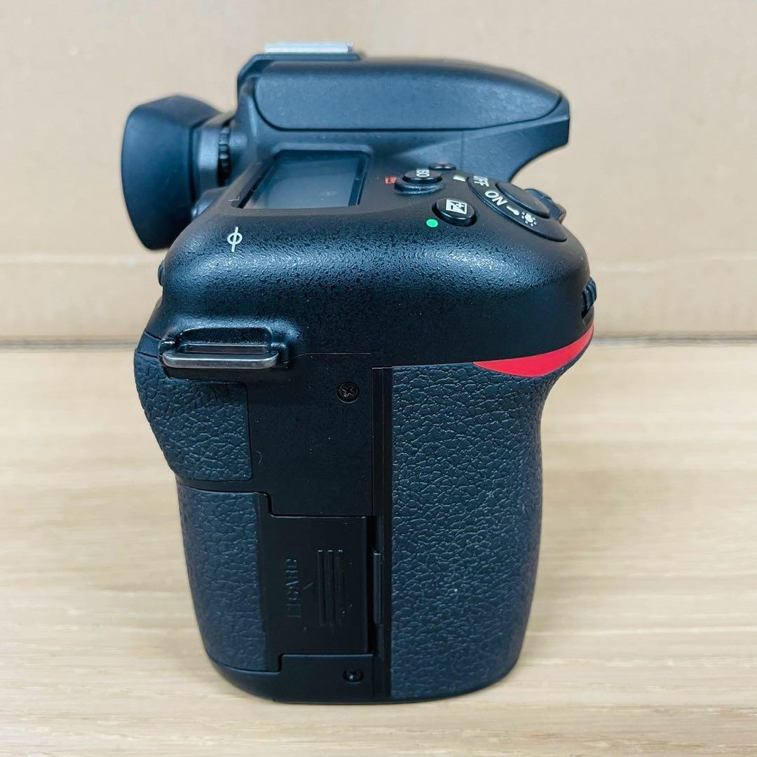 Nikon D7500 ボディ ショット数7,550枚 WW9525