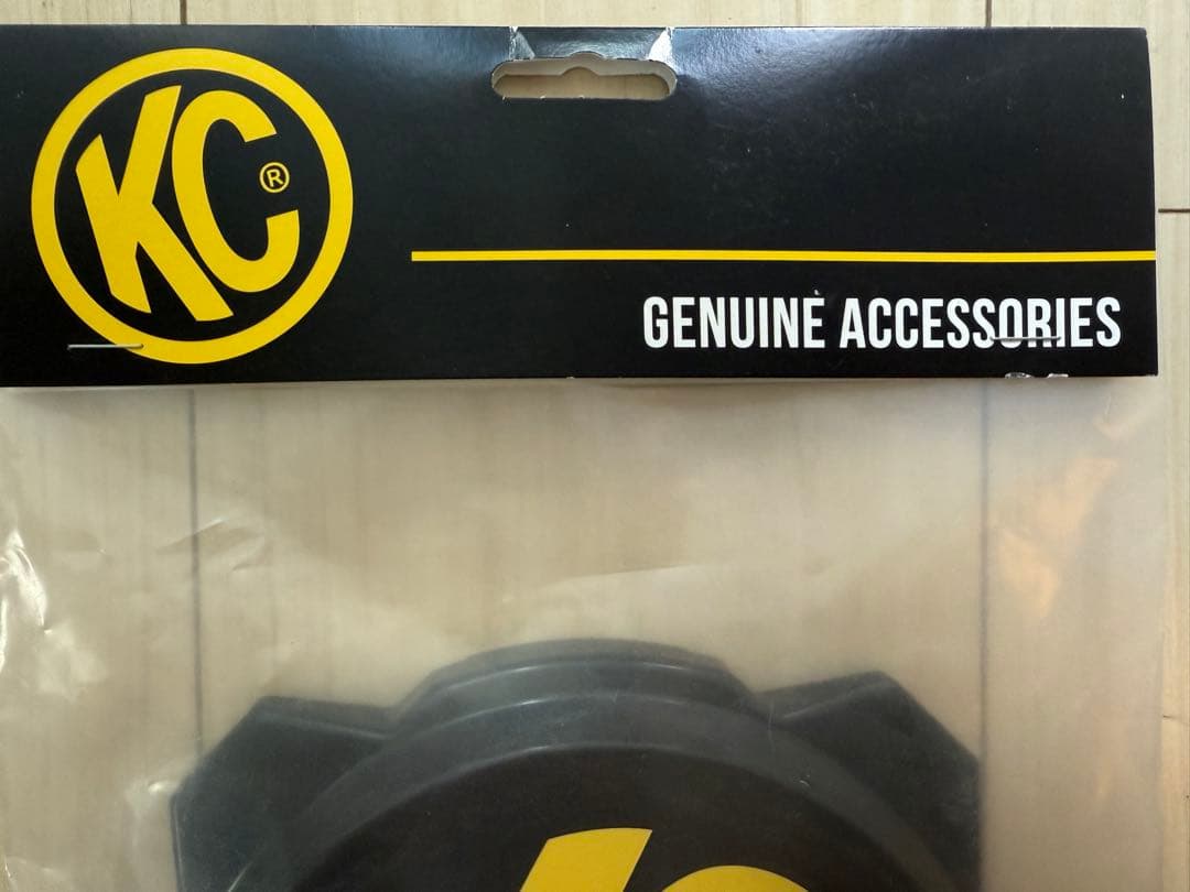 KC ライト　KC HiLiTES ブラックハードカバー　 イエロー KCロゴ