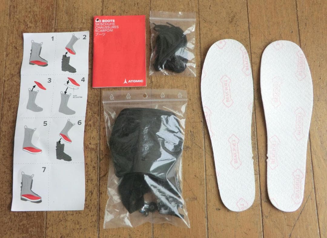 ■12月・1月限定■送料無料■アトミック女性用スキーブーツ■24.0/24.5■