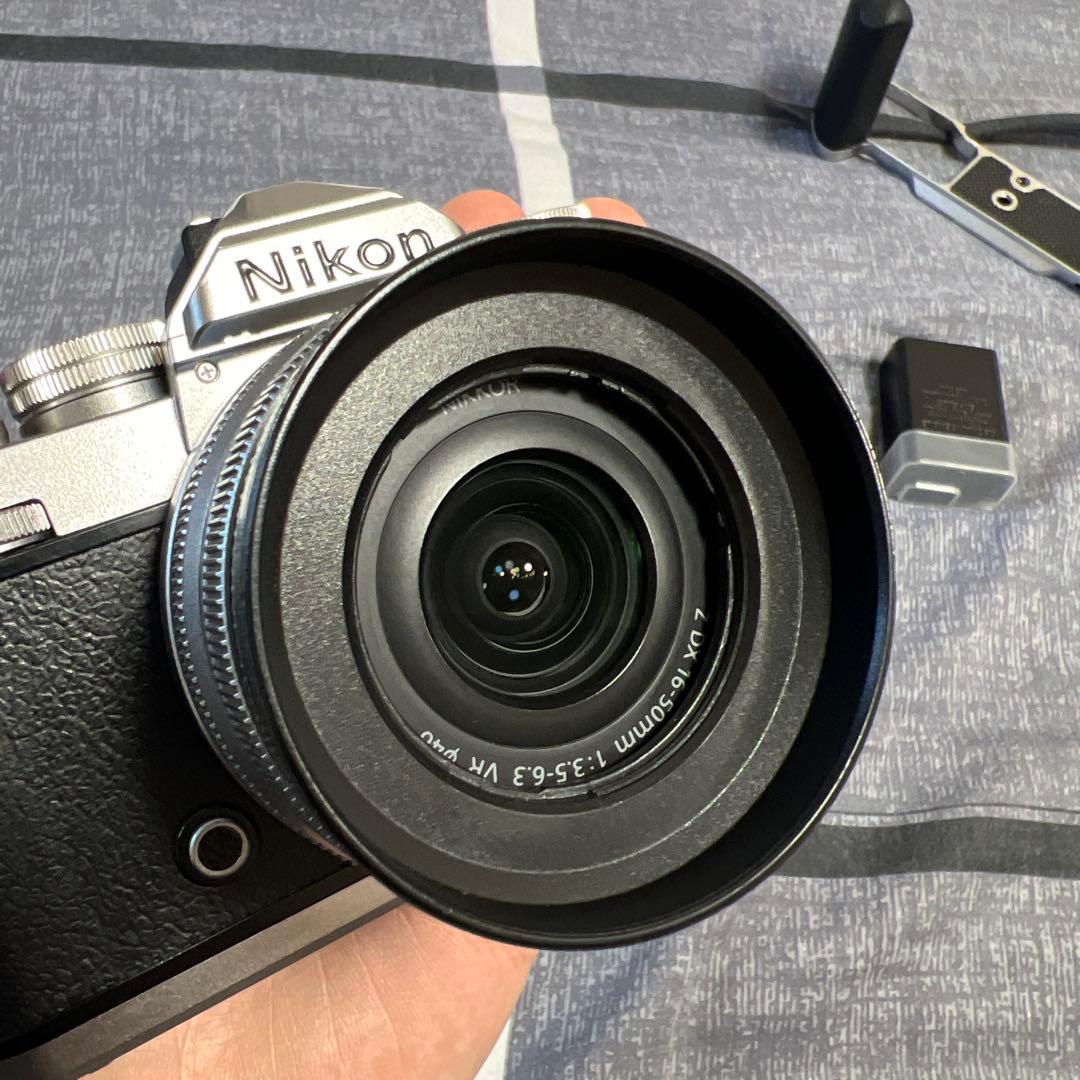 Nikon Z fc ミラーレス一眼カメラ 16-50レンズキット