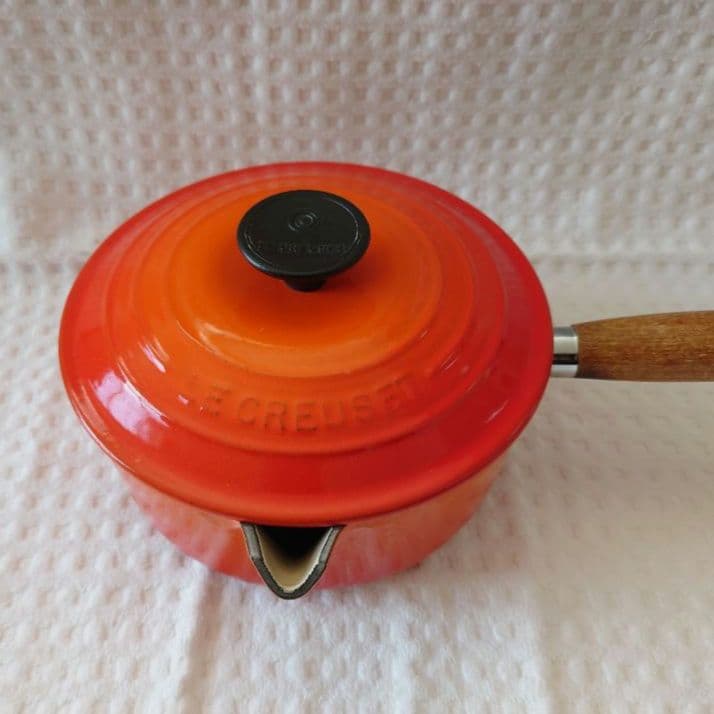 ビンテージ ルクルーゼ 片手鍋 ウッドハンドル 18センチ