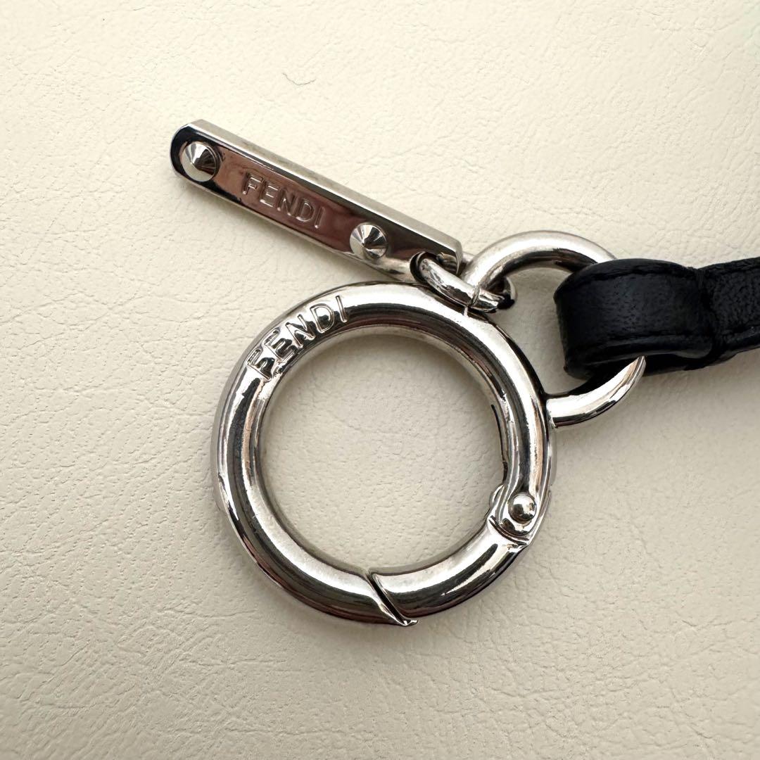 Fendiフェンディカーリト ファー　チャーム　キーホルダー