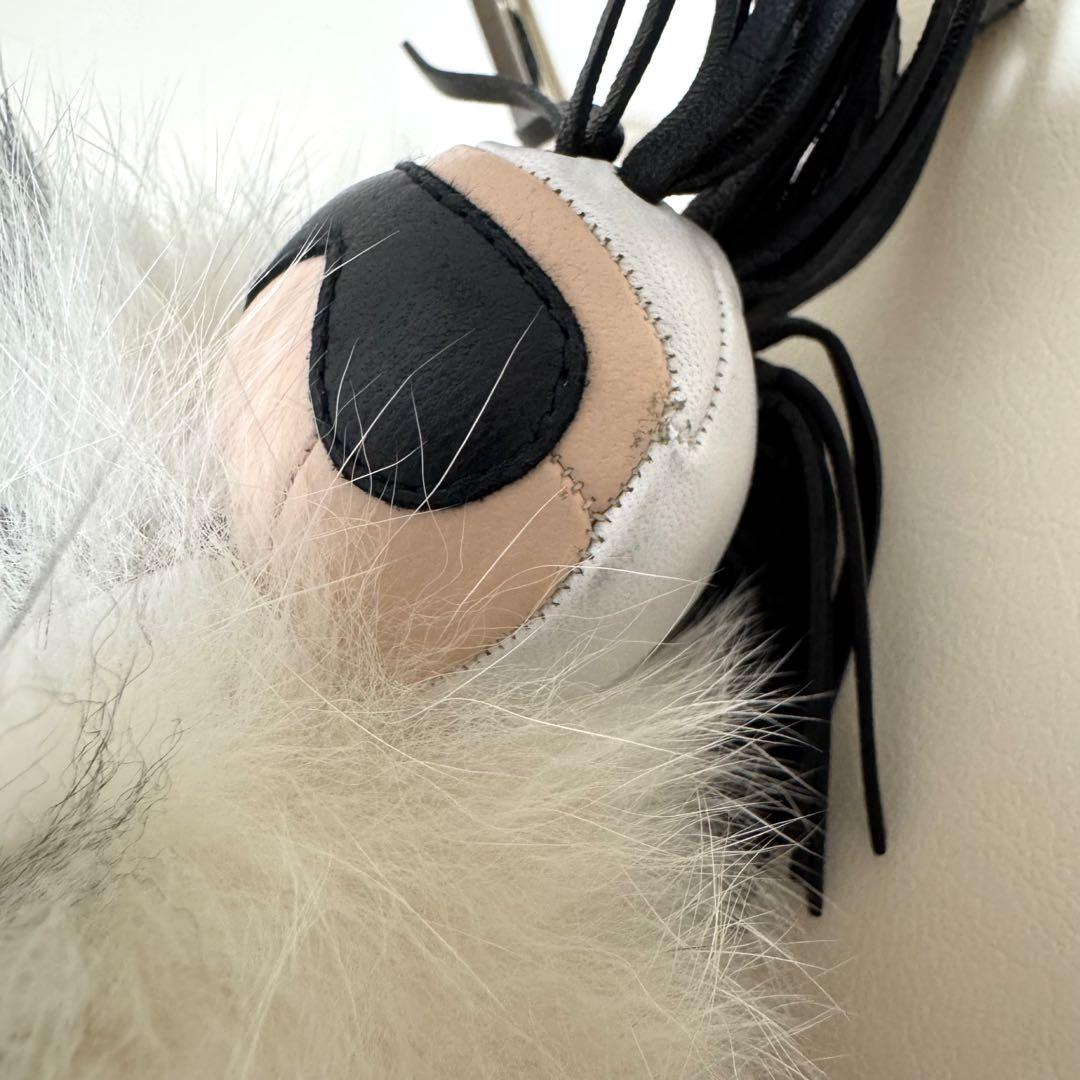 Fendiフェンディカーリト ファー　チャーム　キーホルダー