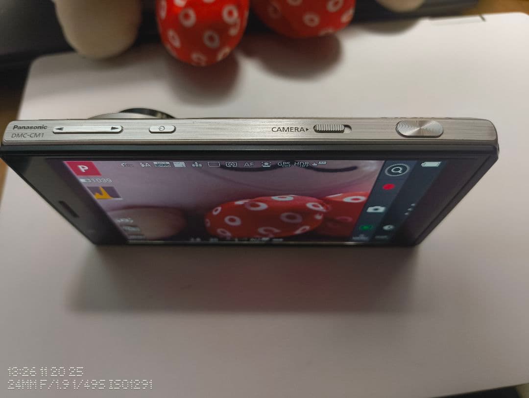 デジタルカメラ Panasonic DMC-CM1