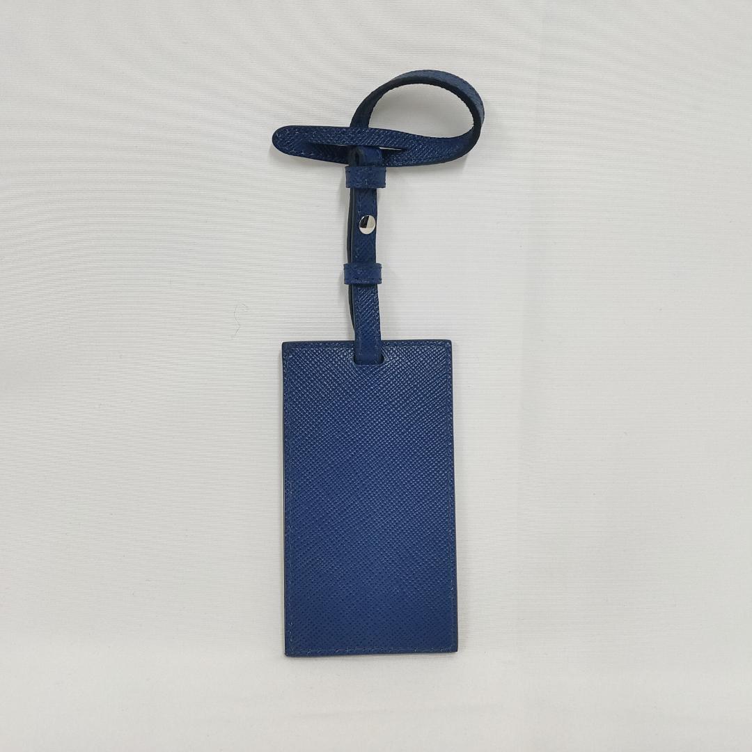 ○★新品 未使用 プラダ サフィアーノレザー ラゲッジタグ ネイビー ネームタグ